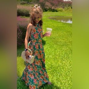 Size: 12-13y teen girls, Belted Floral Print Halterneck Dress